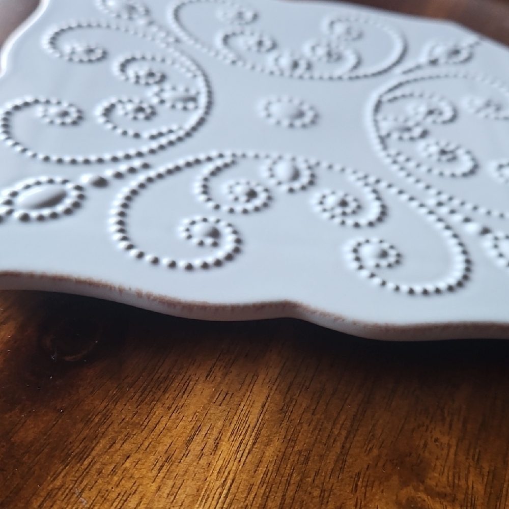 Lenox French Perle White Ceramic Trivet Plate. - Picture 6 of 6
